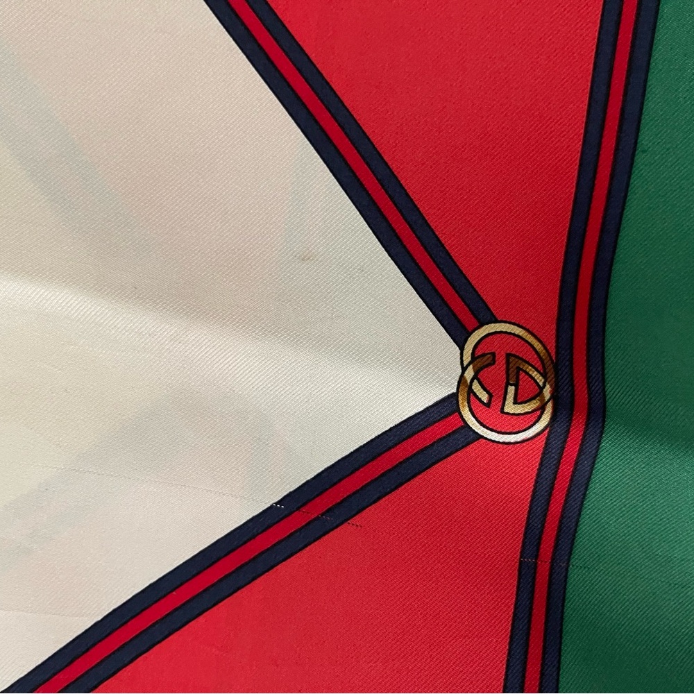 Vintage Gucci Equestrian Print Silk Scarf. - Picture 7 of 16